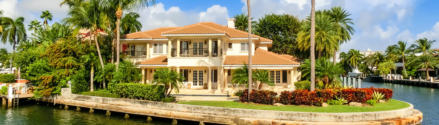 Choosing the Right Roofing Material in Sarasota & Manatee Counties